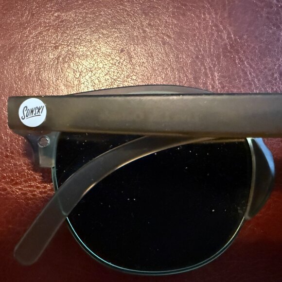 Sunski Matte Green Sunglasses – Unisex - Picture 8 of 8